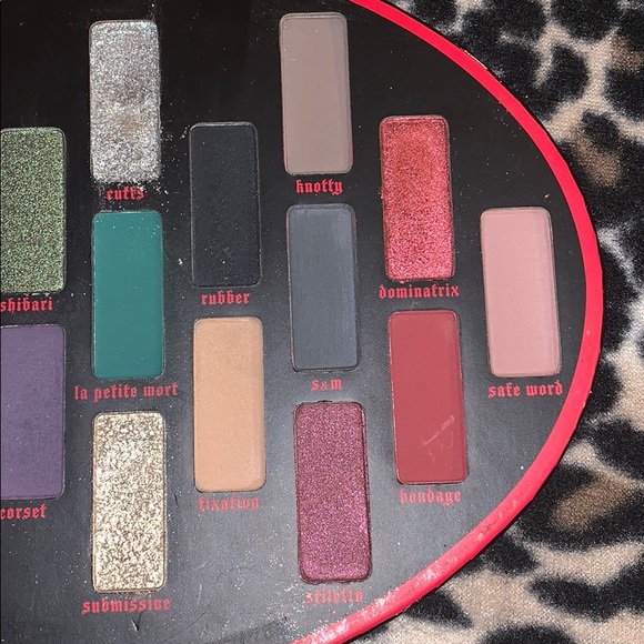 Kat Von D Fetish Palette - Picture 7 of 7